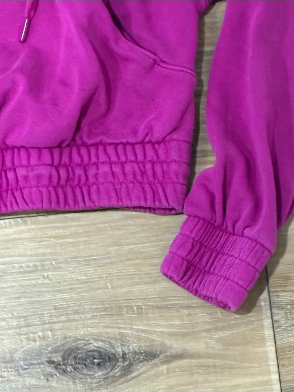 Nike Air Magenta Cropped Hoodie Pullover Sweatshirt Women’s Small